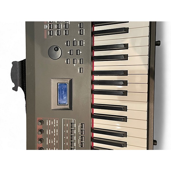 Used Yamaha S70XS 76 Key Synthesizer - Image 4