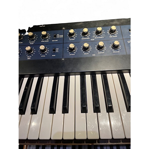 Vintage 1980s KORG poly vi Synthesizer - Image 3