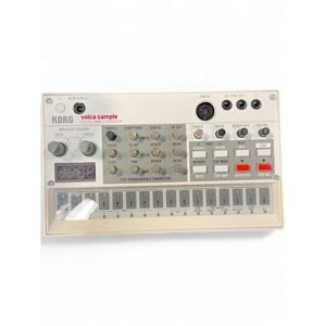 Used KORG VOLCA SAMPLE Synthesizer