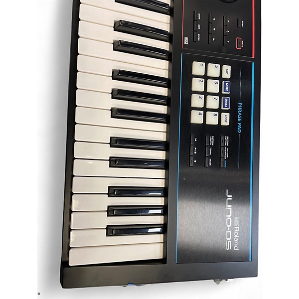 Used Roland JUNO-DS 61 Synthesizer - Image 4