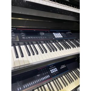 Used Roland JUNO DS Synthesizer