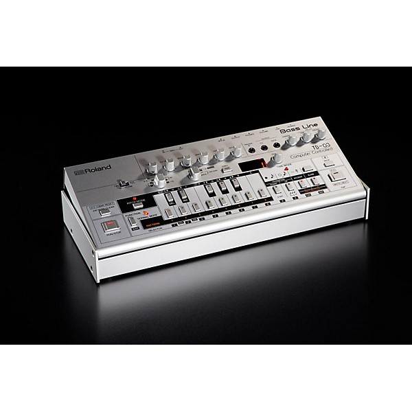 Roland TB-03 Boutique Bass Line - Image 4