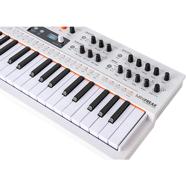 Arturia MiniFreak Vocoder 37-Key Hybrid Synthesizer - Image 7